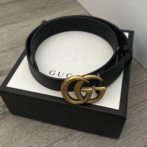 Gucci belt gold hardware